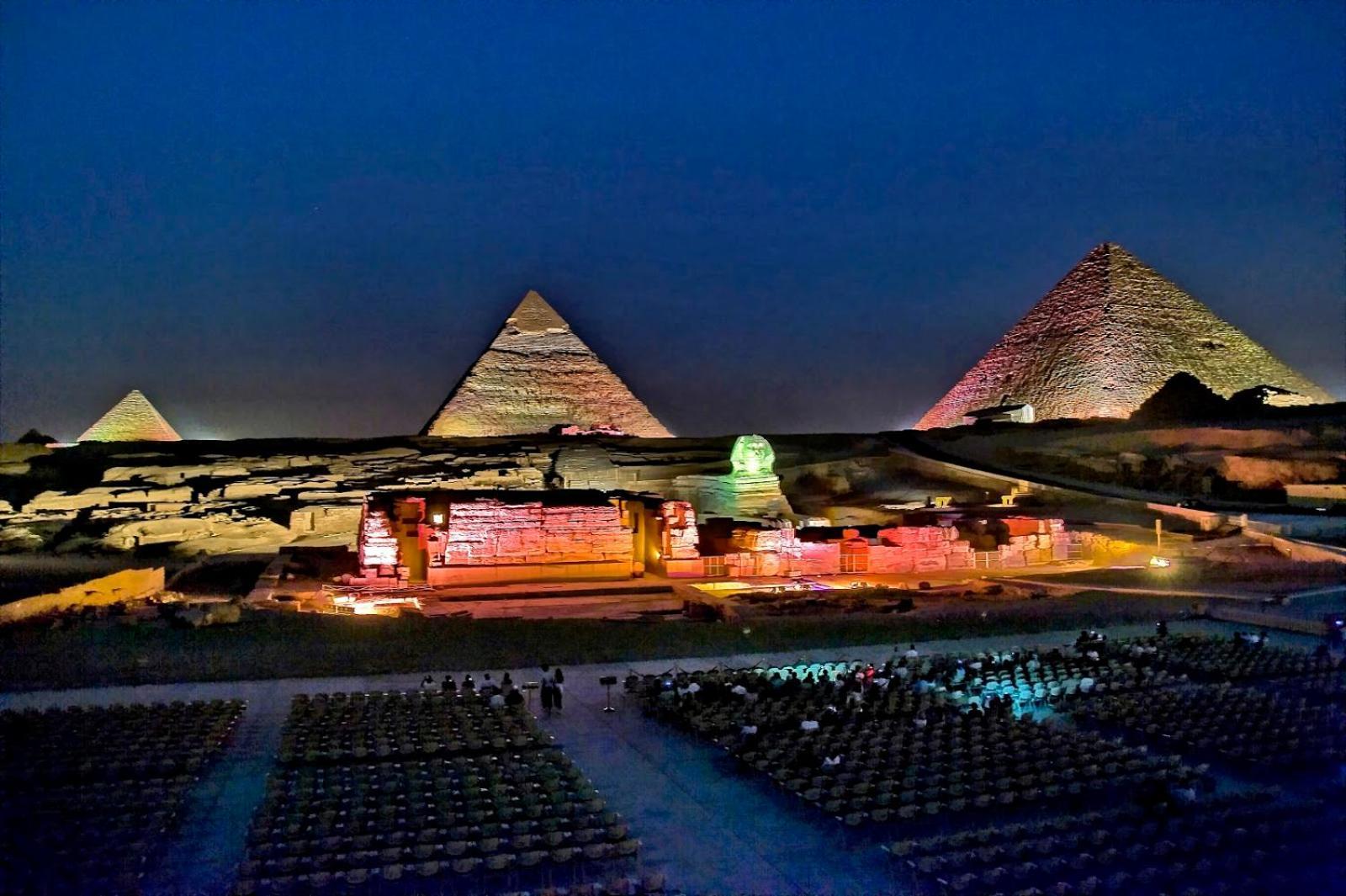 Apartment Lotus Pyramids